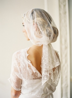 Неизменный тренд свадебной моды - кружево в образе невесты